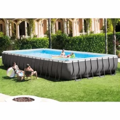 Intex Ultra Frame XTR Pool - 975 X 488 X 132 Cm - Met Zandfilterpomp En Accessoires -Zwembadapparatuur Winkel 26372 in use