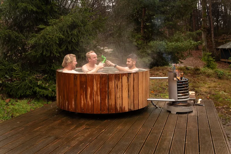 Weltevree Dutchtub Wood Houtgestookte Hottub - 4 Personen 8 Weltevree Dutchtub Wood Houtgestookte Hottub - 4 Personen - Afbeelding 6